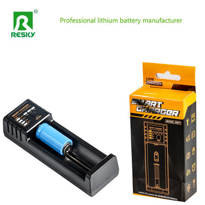 kupować Inteligentny ładowarka z akumulatorami litowo-jonowymi 14500 18500 18650 26650 online manufacture