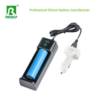 Ładowarka baterii z jednym gniazdem do ładowania 4,2V USB Smart do baterii litowo-jonowej 18650